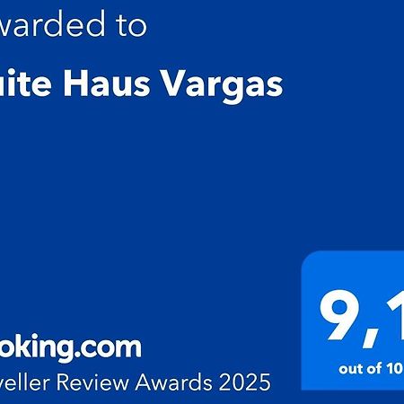 Suite Haus Vargas Santander Exterior photo