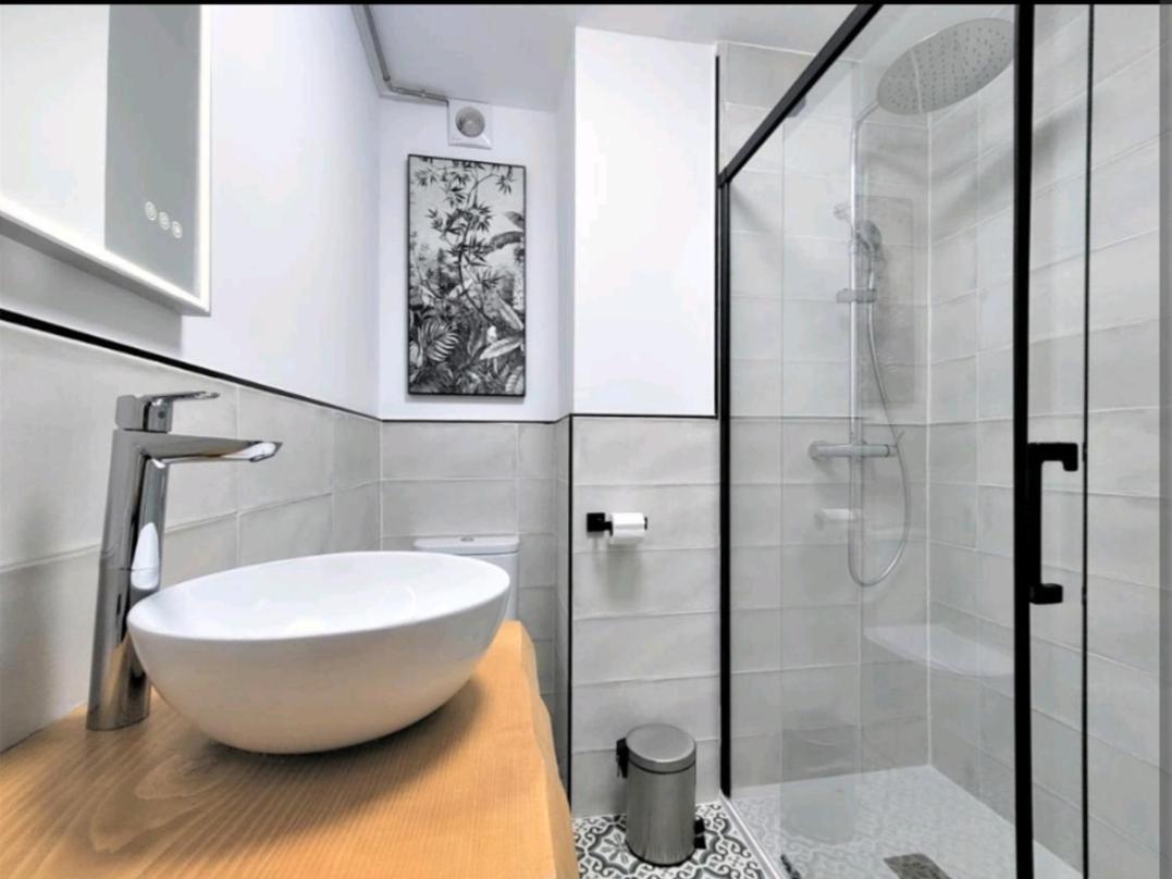 Suite Haus Vargas Santander Exterior photo